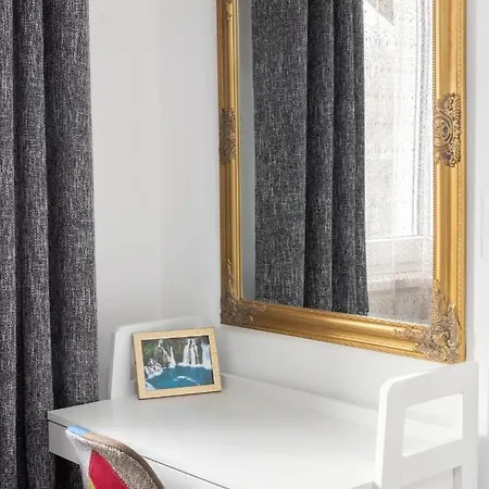 Apartment Little Place 2 *